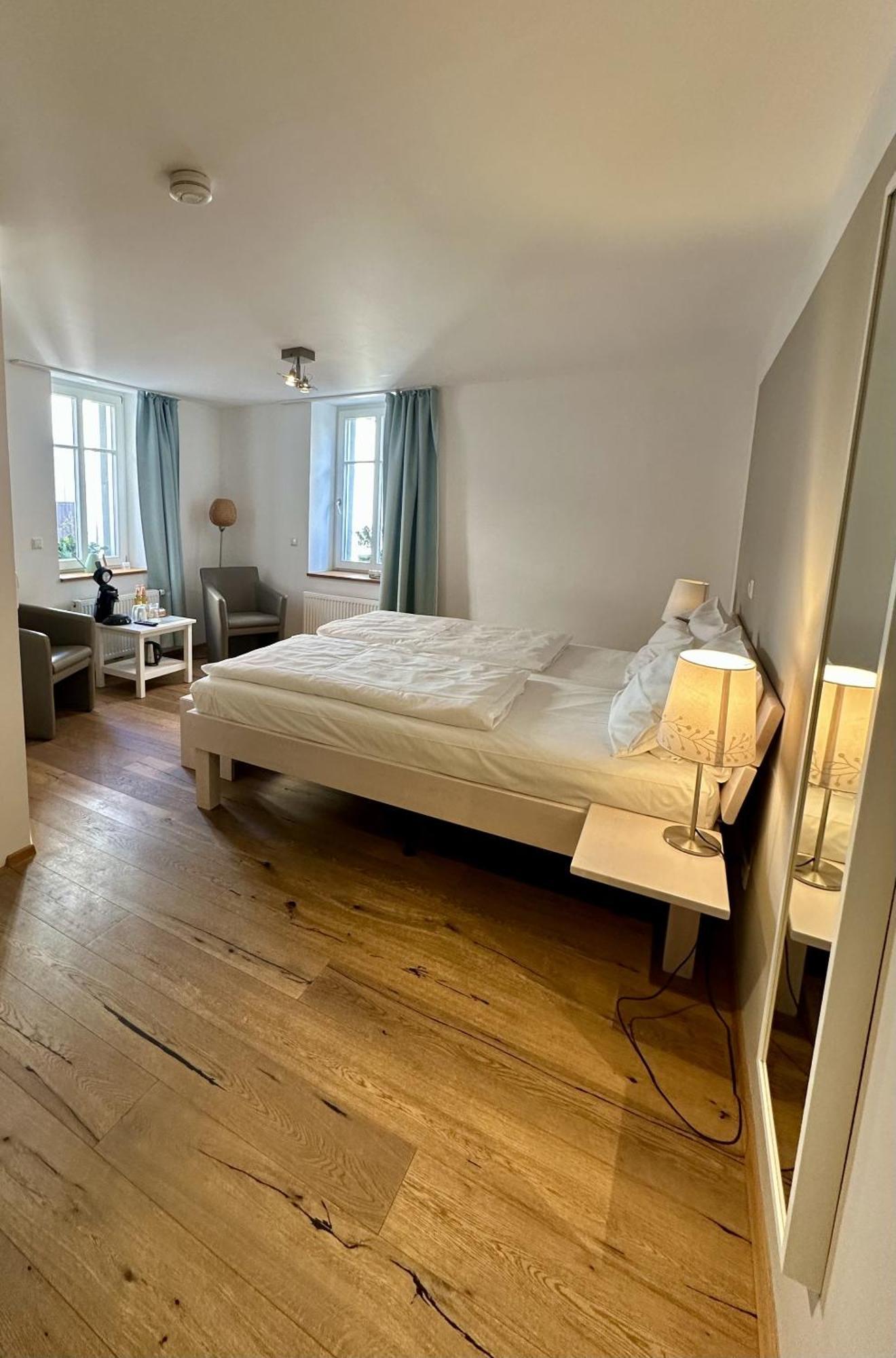 Wanderers Neubau Bed & Breakfast Birkweiler Oda fotoğraf